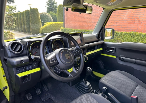 Suzuki Jimny cena 119000 przebieg: 9050, rok produkcji 2022 z Gdynia małe 92